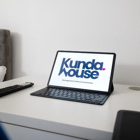 Kunda House Coventry Road Hotel เบอร์มิงแฮม ภายนอก รูปภาพ
