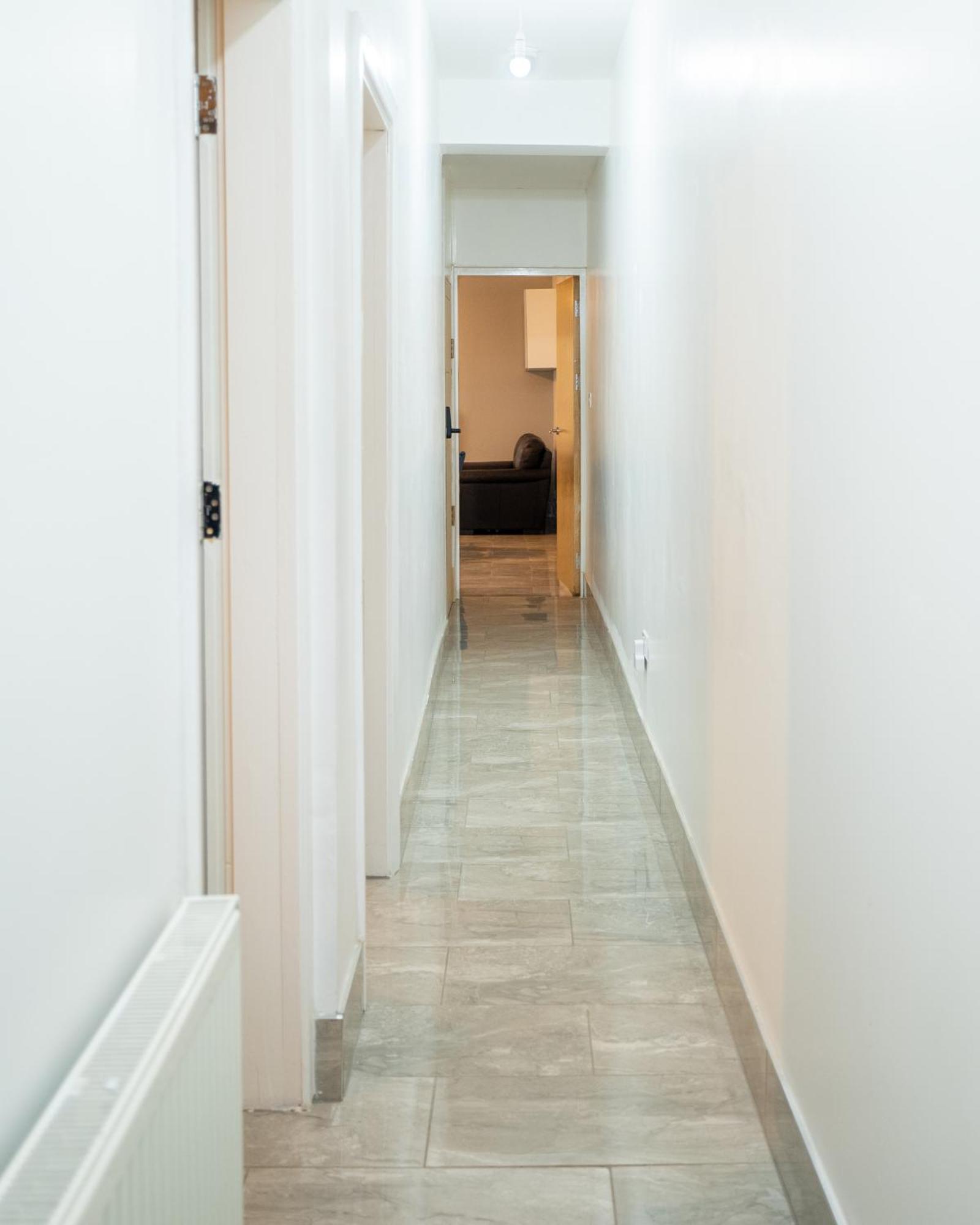 Kunda House Coventry Road Hotel เบอร์มิงแฮม ภายนอก รูปภาพ