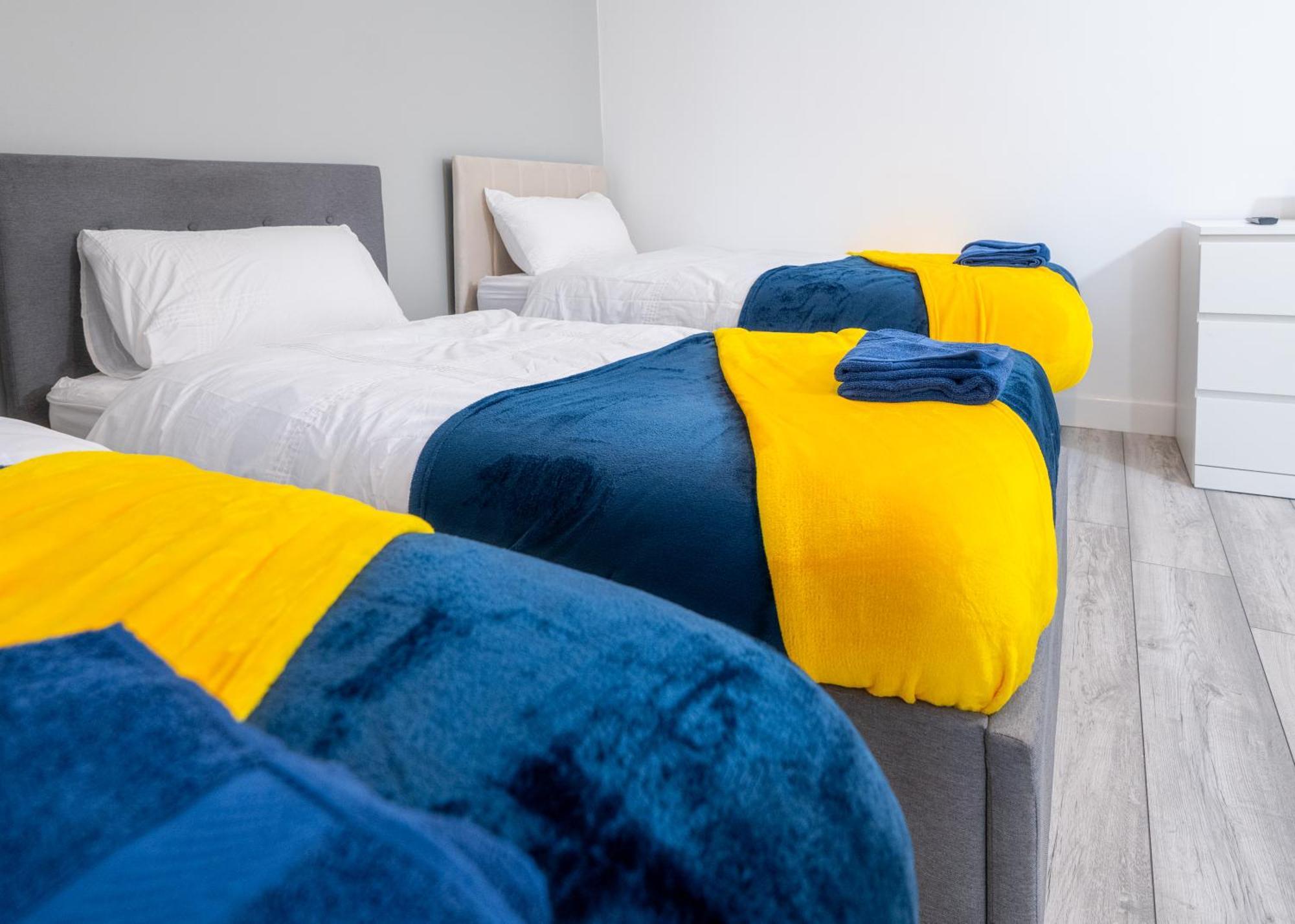 Kunda House Coventry Road Hotel เบอร์มิงแฮม ภายนอก รูปภาพ