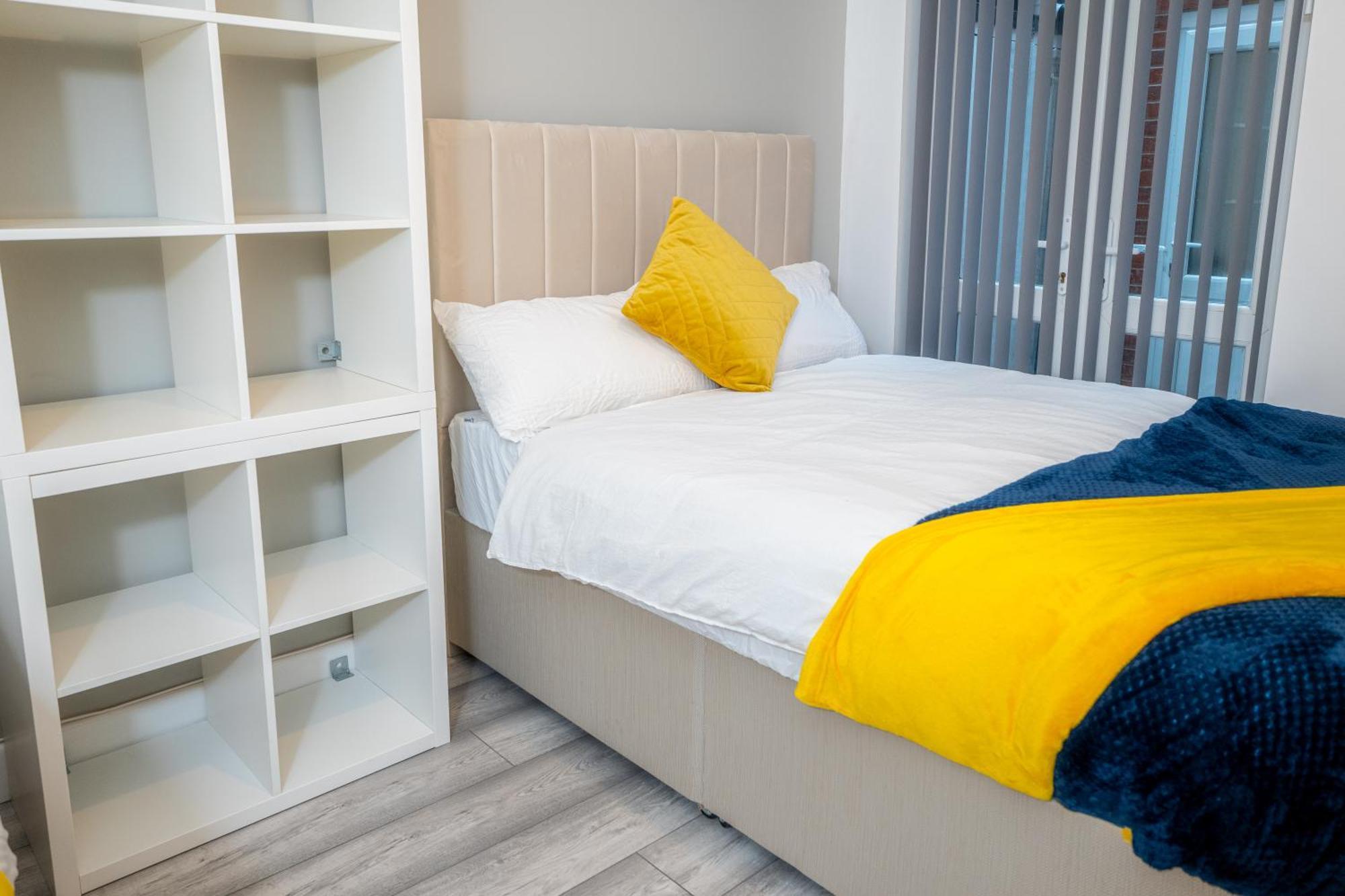 Kunda House Coventry Road Hotel เบอร์มิงแฮม ภายนอก รูปภาพ